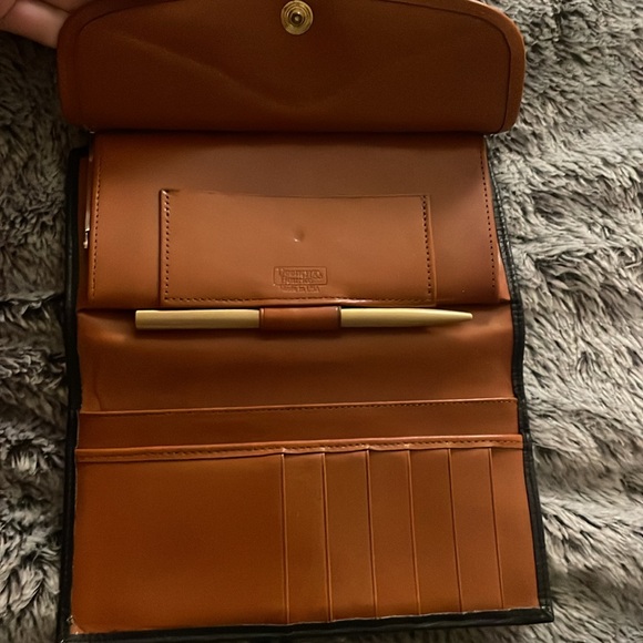 Dooney & Bourke Wallet Navy and Brown Leather - Picture 4 of 7